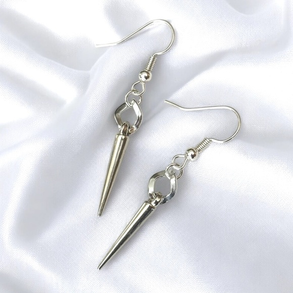 5 For $25💫Alternative Silver Punk Spike Cone Dangles Earrings - Picture 4 of 5